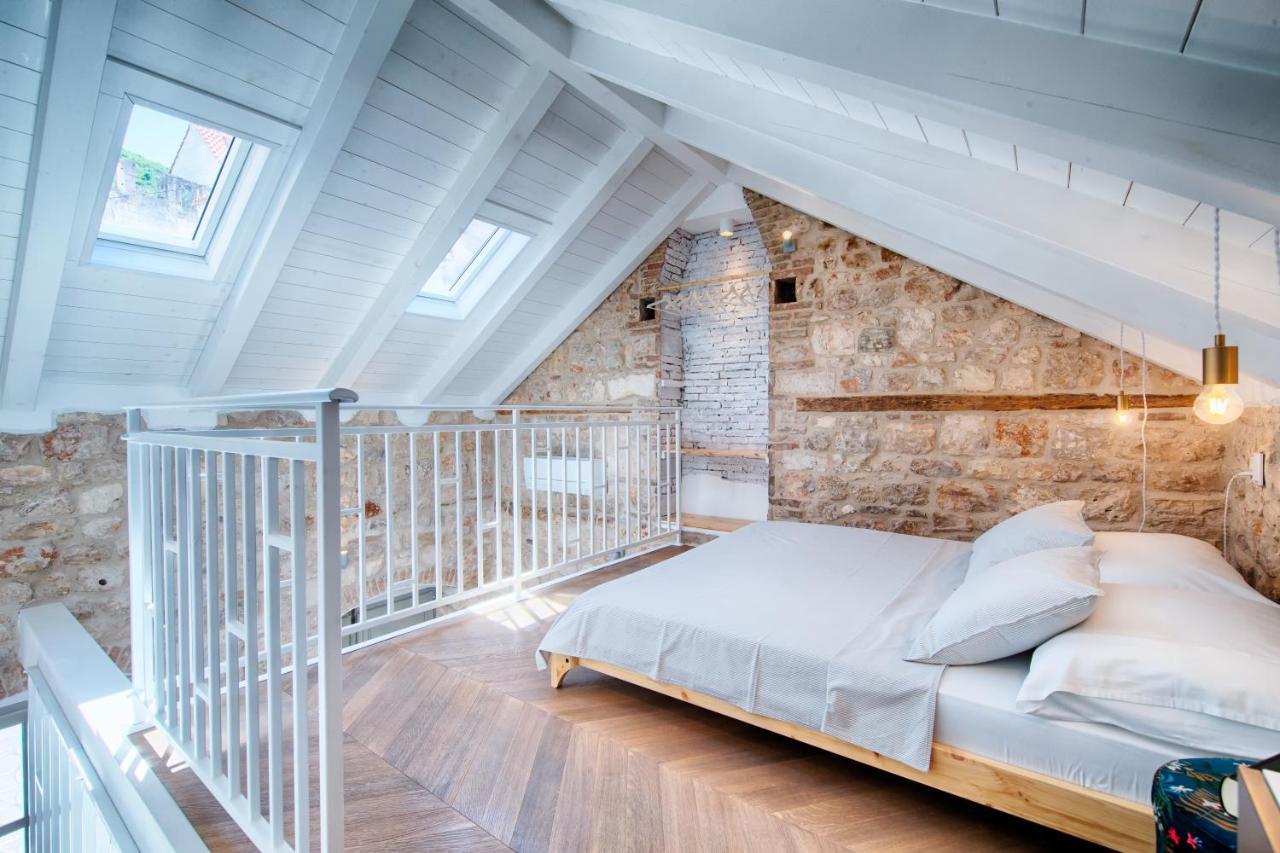 Studio Apartment Vicencina Віс Екстер'єр фото